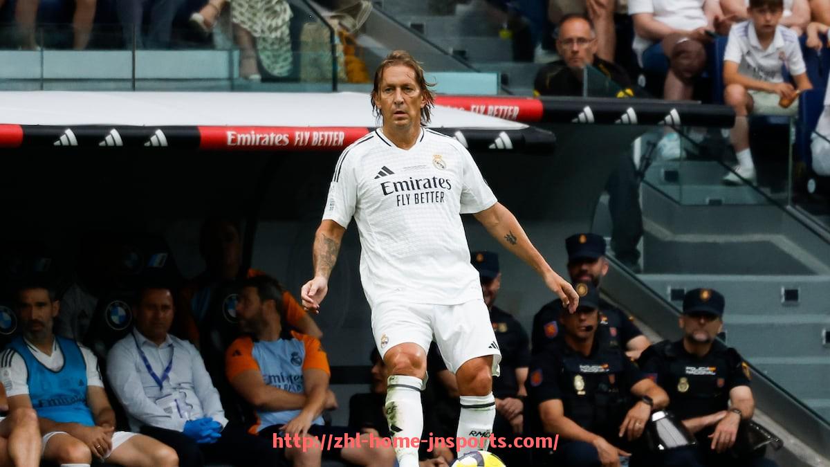 江南综合体育-火箭队2007至2008赛季季后赛回顾